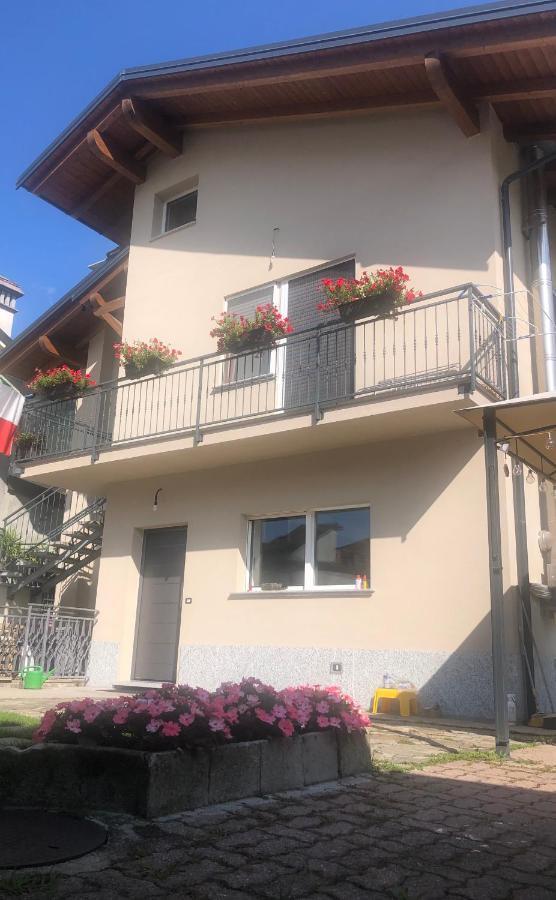 "La Bella Della Cappuccina" Casa Con Parcheggio Interno Gratuito Domodossola Exterior foto