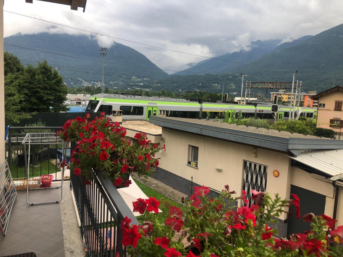 "La Bella Della Cappuccina" Casa Con Parcheggio Interno Gratuito Domodossola Exterior foto