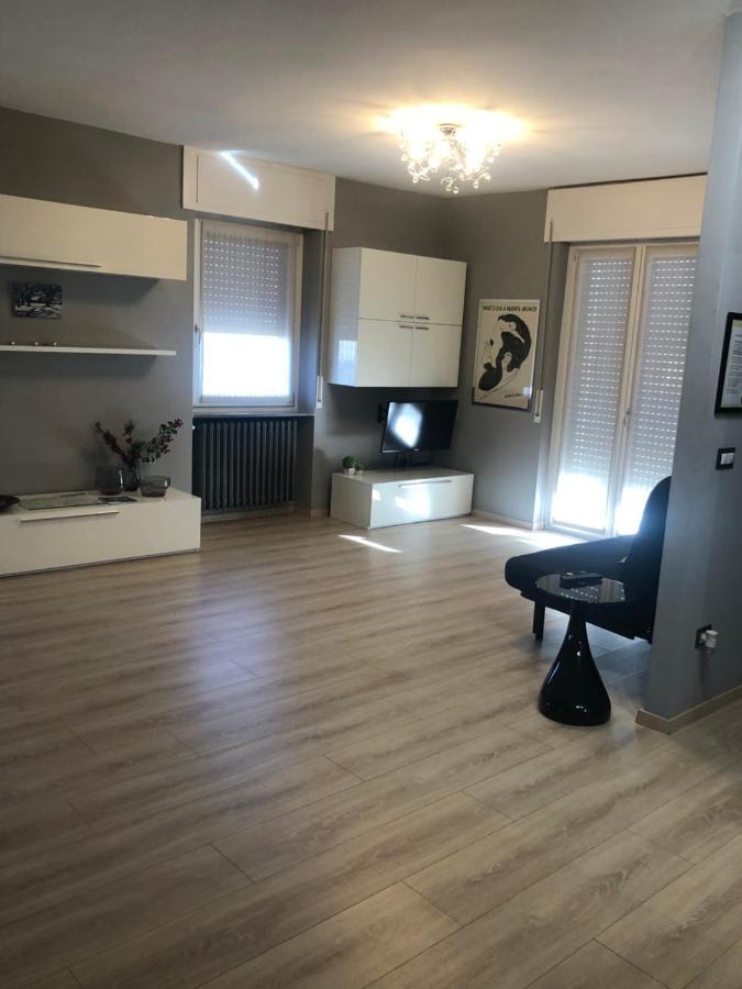 "La Bella Della Cappuccina" Casa Con Parcheggio Interno Gratuito Domodossola Exterior foto